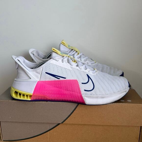 Nike Metcon 9 White/Royal Pink Men Running Sneakers - SZ Men 7.5- Women 9 - Picture 2 of 13